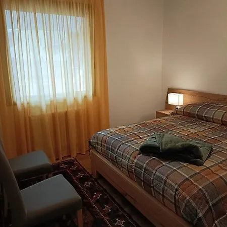 Appartement Popone 1 *